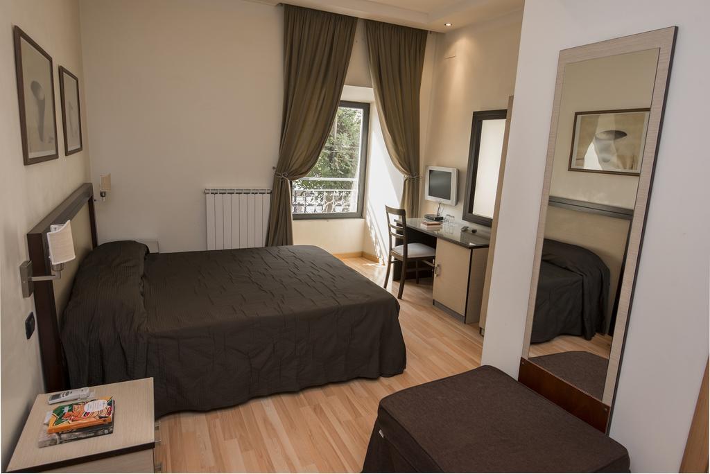 My Rooms Roma Quarto foto