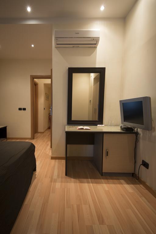 My Rooms Roma Quarto foto